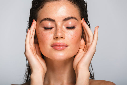 White Peach Pomegranate Skincare Close-Up - Glow Support Supplement - Troomy Nootropics in Whittier, CA