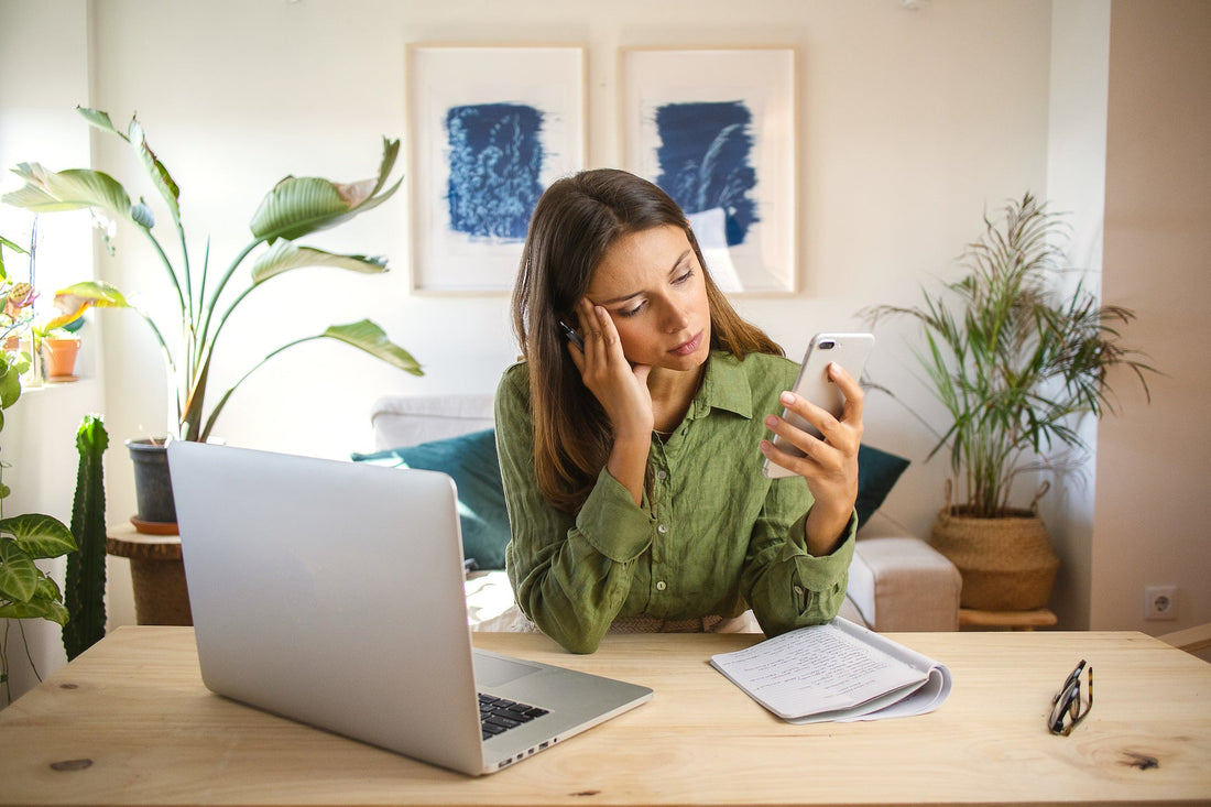 Woman Studying - Procrastination - Study Hack - Focus - Lion's Mane - Troomy Nootropics in Whittier, CA